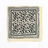 Satin Schal 70x70 cm